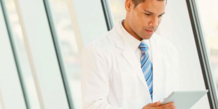 Hdr risk assessments and regulatory compliance in healthcare